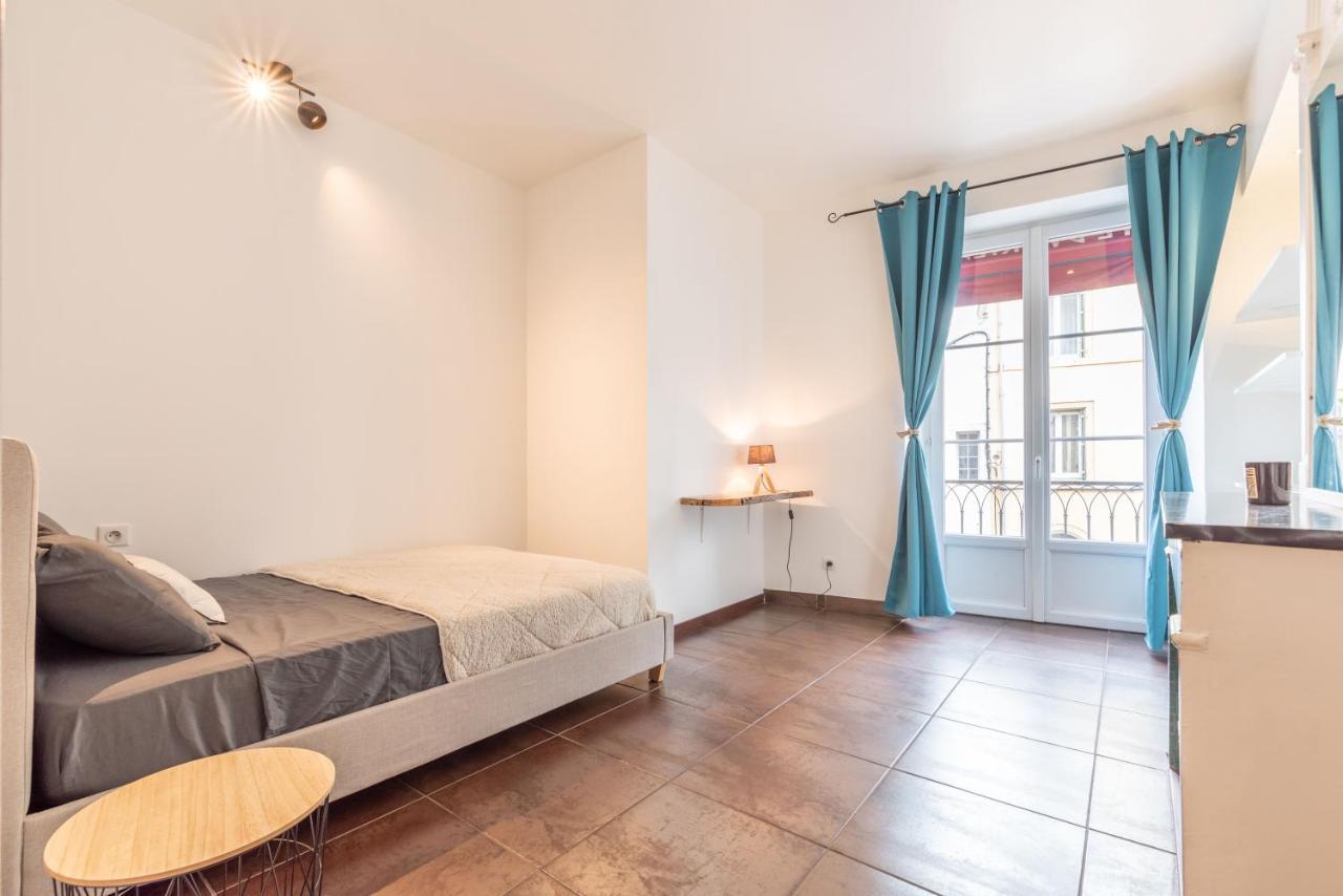 Loft Industriel En Centre Ville Le Puy-en-Velay Exteriör bild